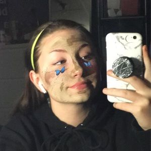 Meet your Posher, Madison